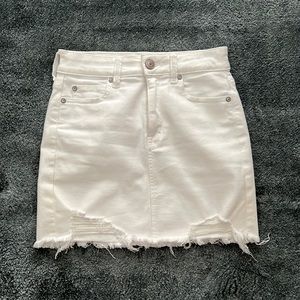 White denim skirt